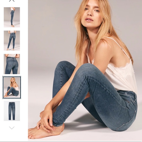 Abercrombie & Fitch Denim - A&F Medium Wash Jeans